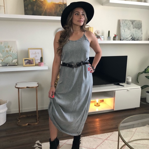 ✨ Final Price- Acid Wash Maxi Dress - Picture 2 of 4